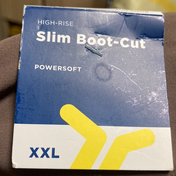 Brand new active Go-dry old navy pants size XXL-   boot cut- high rise - Picture 2 of 8